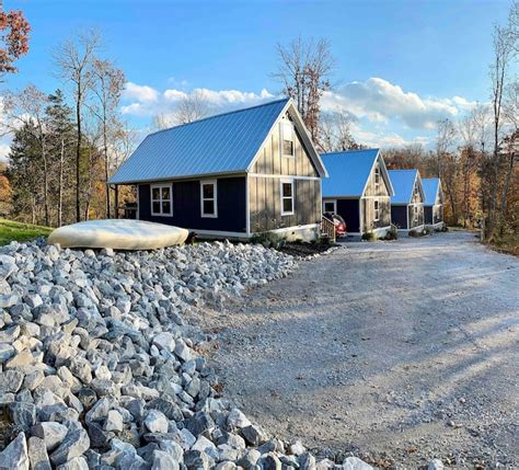 Prices for a holiday home in <strong>Tims Ford Lake</strong> start at $11. . Tims ford lake cabin rentals